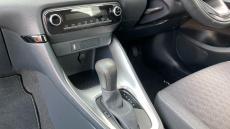 Toyota Yaris 1.5 Hybrid Icon 5dr CVT Hybrid Hatchback